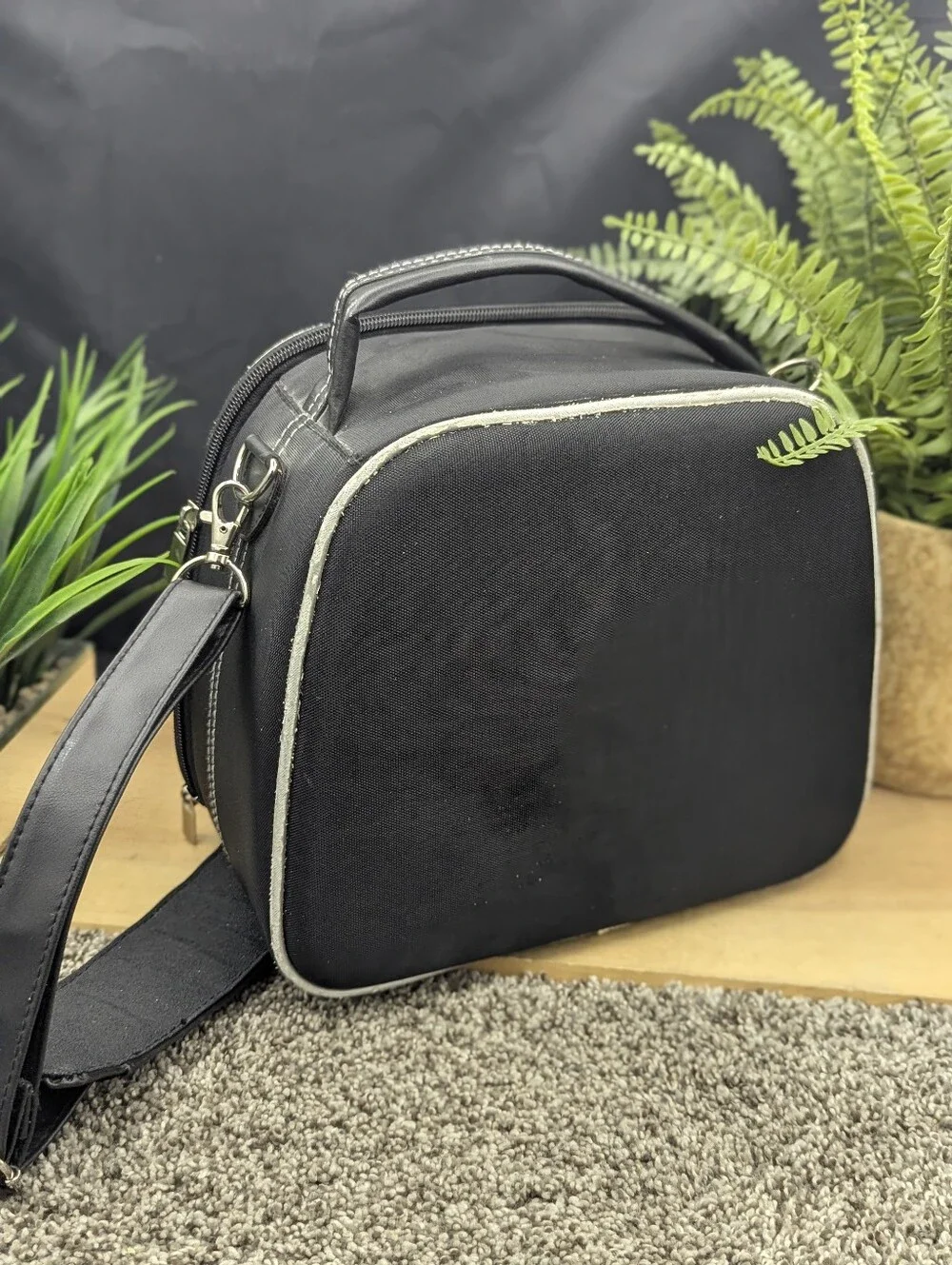 HP Carry Bag Perfect For A Thermal Printer And Labels For The Business On The Go